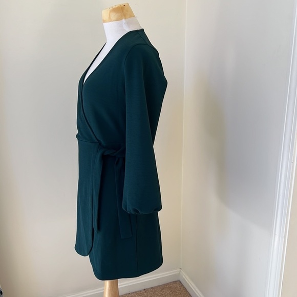 Texture and thread by MADEWELL Size S green cross over side tie dress - Picture 6 of 13